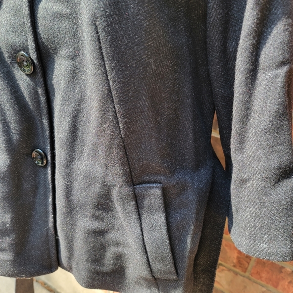 Gap Woman's Dark Gray 70% Wool Car Coat Size M Medium 3/4 Sleeve Wool - Picture 12 of 16